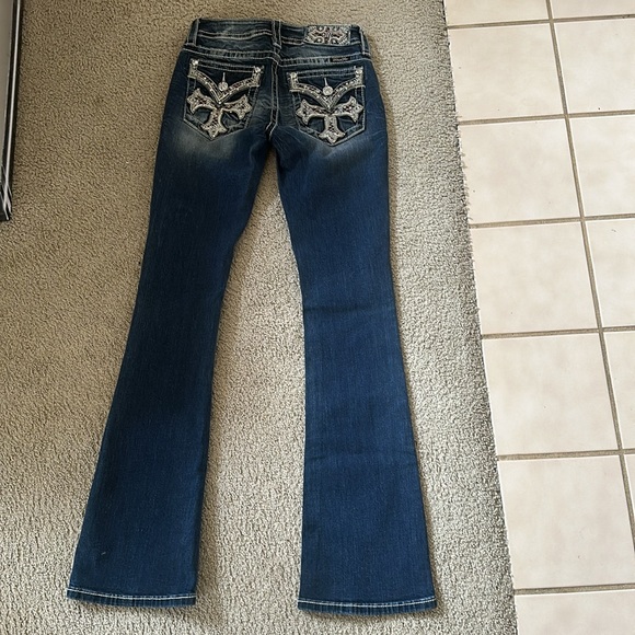 Miss me jeans almost new - Picture 2 of 6